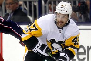 Arrestan a un sospechoso por la muerte del jugador de hockey Adam Johnson