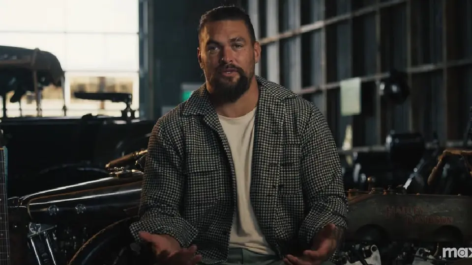 Jason Momoa vive en la carretera tras su divorcio con la actriz Lisa Bonet