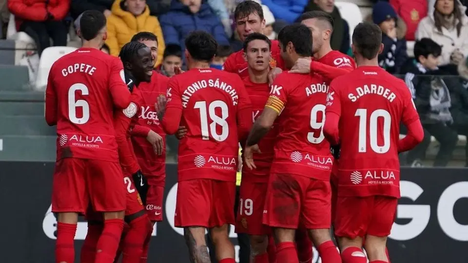 Javier Aguirre y Mallorca vencen al Burgos para avanzar a los 8vos de Final de la Copa del Rey