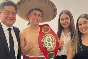 Adrián Curiel, la sorpresa del box mexicano en el 2023, quiere revancha con Sivenathi Nontshinga