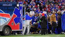¡Susto en la NFL! Taylor Rapp, safety de Bills, se desvaneció en cancha y se fue en ambulancia