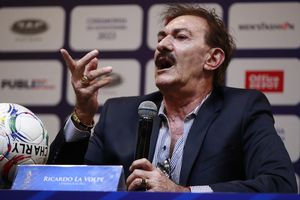 ¿Cuánto ganará Ricardo La Volpe como DT de Muchachos en la Kings League América?