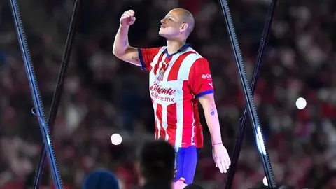 Chicharito: “Chivas es y será el más grande de este pinc... país"