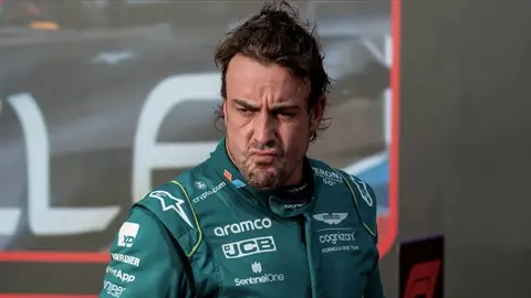 Fernando Alonso encuentra problemas con el AMR24 en el simulador