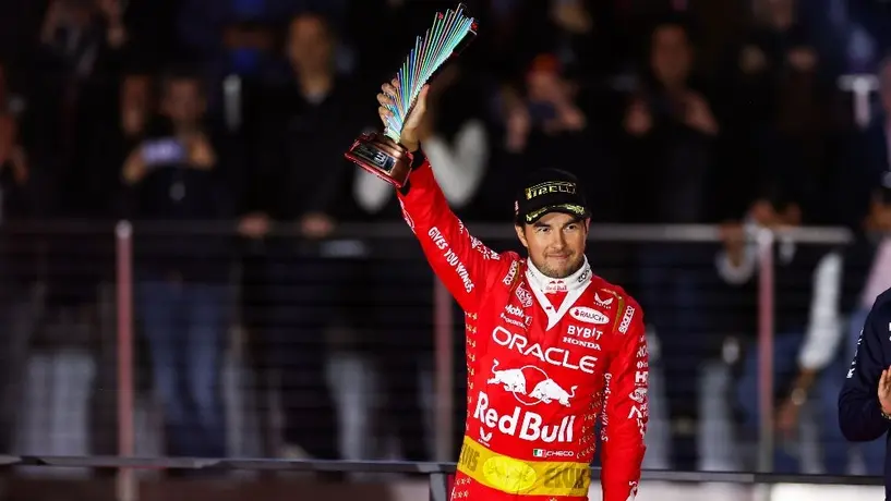 Checo Pérez: Menor llora porque el mexicano perdió el segundo lugar en el GP de Las Vegas