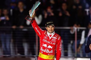 Checo Pérez: Menor llora porque el mexicano perdió el segundo lugar en el GP de Las Vegas