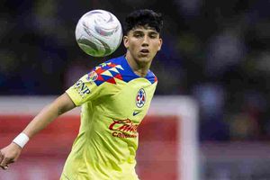 ¿Y dejaría el futbol? Kevin Álvarez reveló condición con la que abriría su 'Página azul'