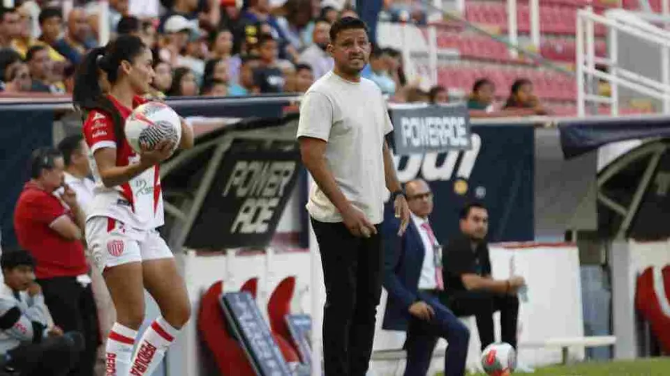 Reportan supuesto acoso sexual y abuso de poder del técnico de Necaxa Femenil