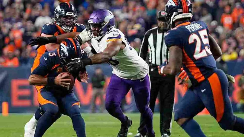 ¿Y Hamilton? Los Broncos de Denver nombraron una jugada como Max Verstappen