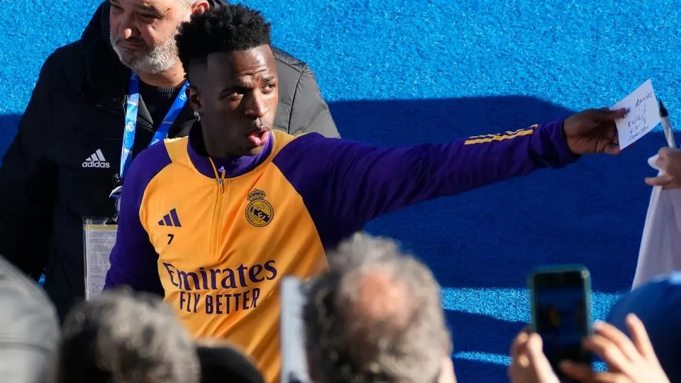 ¿Lo habrá notado? El error en el nuevo tatuaje de Vinicius Júnior del que todos hablan