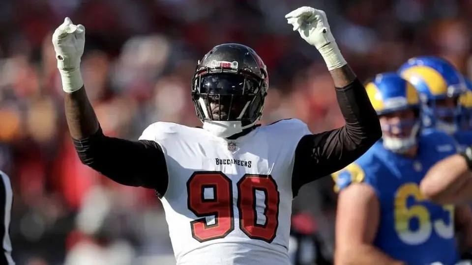 Jason Pierre-Paul es nuevo jugador de los Miami Dolphins