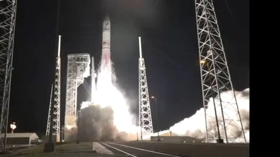 Colmena, misión especial mexicana, con problemas para llegar a la Luna