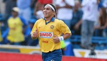 Exjugador de América confiesa haberse agarrado a golpes con Salvador Cabañas tras un partido