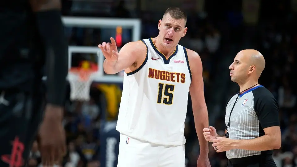 NBA: Nikola Jokić es expulsado en la victoria de los Nuggets vs Bulls