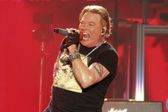 Axl Rose, voz de Guns N' Roses, es demandado por violación y acoso
