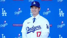¡Ya luce los colores! Shohei Ohtani es presentado con los Dodgers