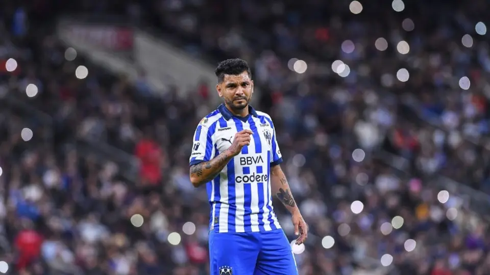 ¿Por qué la afición de Rayados está enojada con 'Tecatito' Corona?
