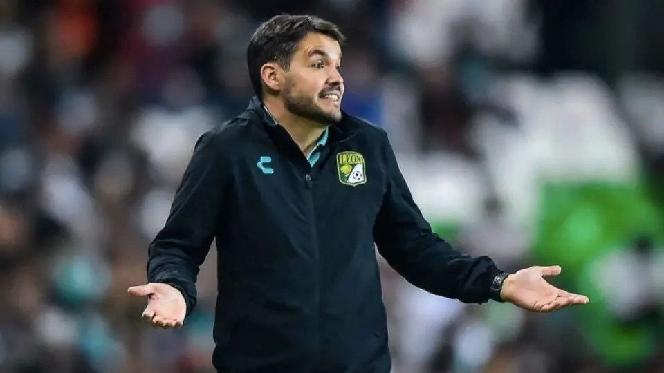 León sondea a Jorge Bava y a Gabriel Milito para suplir a Larcamón