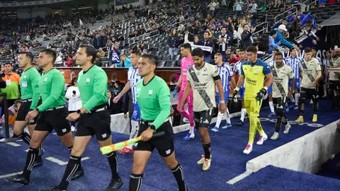 Rayados es recibido con abucheos de su propia afición en Monterrey