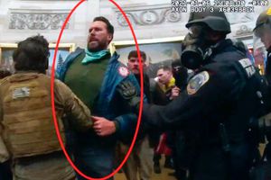 Medallista olímpico, condenado 3 años a prisión por atacar el Capitolio de Estados Unidos