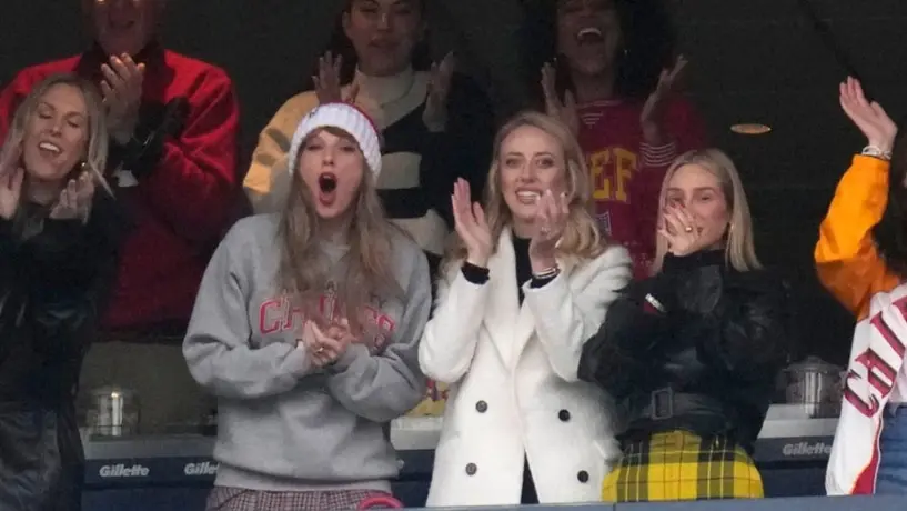 ¡La pasión le ganó! Taylor Swift se enfurece en el juego de Chiefs vs Patriots