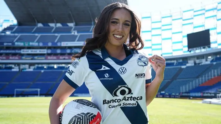 Nikkole Teja anuncia su retiro del futbol profesional