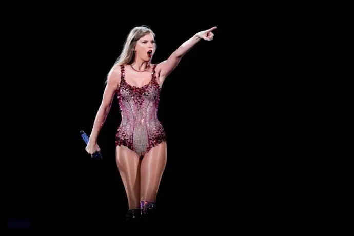 ¡Furiosa! Taylor Swift demandará por imágenes explícitas generadas por IA