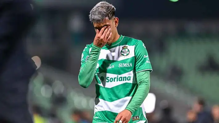 ¡Lo querían en Europa! Barcelona buscó fichar a préstamo a Omar Campos en el 2023