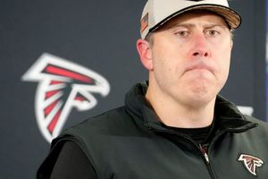 ¡Se adelanta el Black Monday! Los Atlanta Falcons despidieron a Arthur Smith