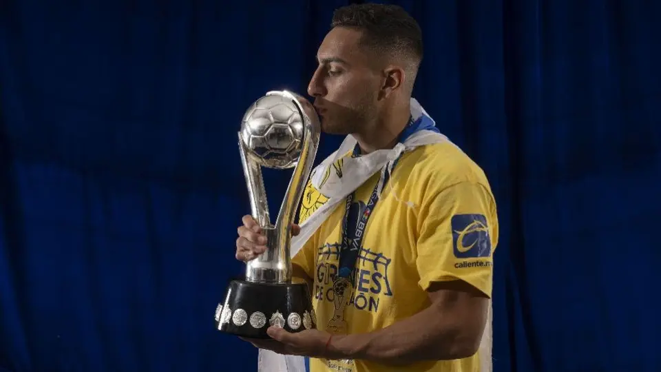 Sebastián Cáceres ha sido sondeado por equipos de España, Inglaterra y Brasil