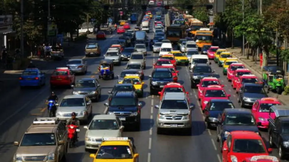 Hoy No Circula Sabatino: ¿Qué autos y placas descansan en la CDMX?