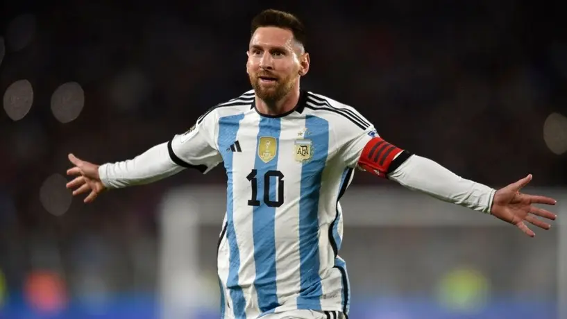 ¡De culé a madridista! Lionel Messi obsequia camiseta firmada a Rafael Nadal
