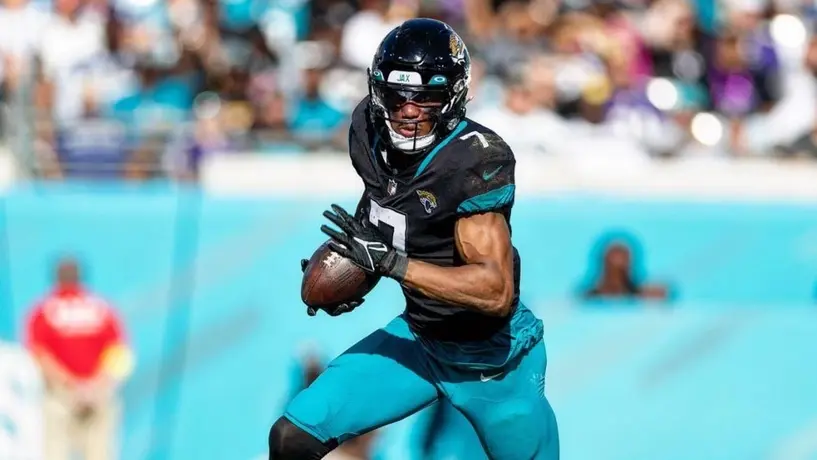 Jaguars: Arrestan a Zay Jones por violencia doméstica