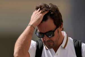 Fernando Alonso 'explota' contra la F1: 'El formato está obsoleto'