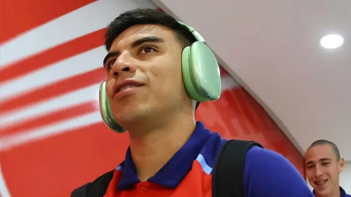 Chivas llega con retraso al Estadio Akron, previo al duelo ante Toluca