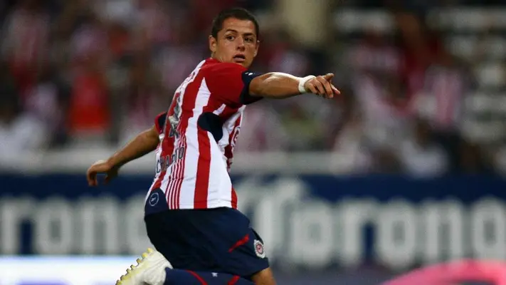 'Chicharito' Hernández: Fuera del top 100 de los jugadores más valiosos de la Liga MX