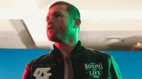 ¿Nuevo rival? Canelo Álvarez apunta a pelear contra Jaime Munguía, según reportes