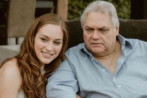 Paulina Bremer le dedica emotivo mensaje de despedida a su padre, el empresario Carlos Bremer