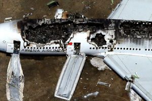 Reportan caída de avión de Northwestern Air en Canadá; se habla de 10 muertos