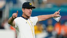 Jim Harbaugh head coach de Chargers se pone como objetivo ganar el Super Bowl