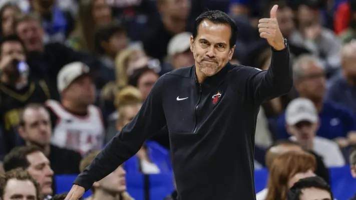 ¡Jugada maestra! Heat esperó el divorcio de Spoelstra para extender su contrato 