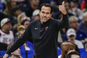 ¡Jugada maestra! Heat esperó el divorcio de Spoelstra para extender su contrato 