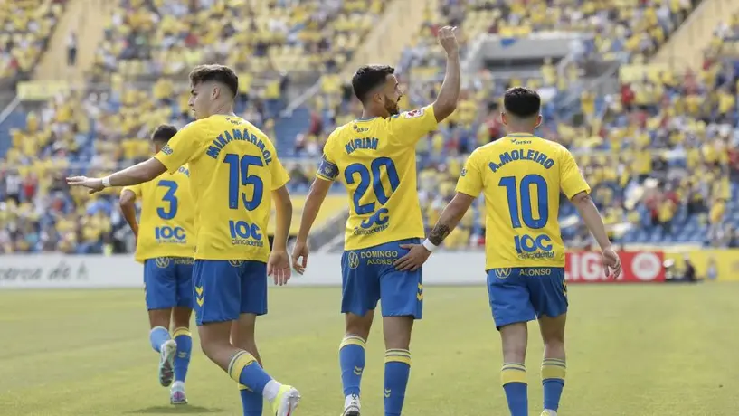 Las Palmas, sin Julián Araujo, golean al Villarreal en Los Carmenes