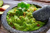 El guacamole, de los mejores platillos del mundo