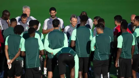 Jugadores de Arabia Saudita se niegan a jugar con su selección en la Copa de Asia