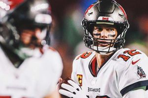 Joe Buck ofreció su ayuda a Tom Brady, quien se prepara para debutar como analista de NFL