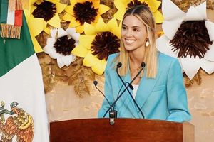 Mariana Rodríguez presume ser familiar de Francisco I. Madero