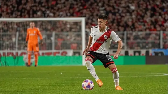¡Talento joven! Manchester City anuncia el fichaje de Claudio Echeverri