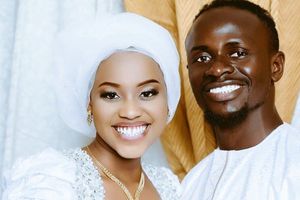 Sadio Mané se casó en Senegal con una mujer 13 años menor que él