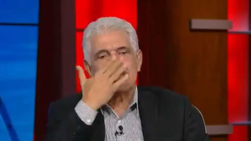 ¡Hay reconciliación! Tuca Ferreti le manda beso a Chicharito Hernández